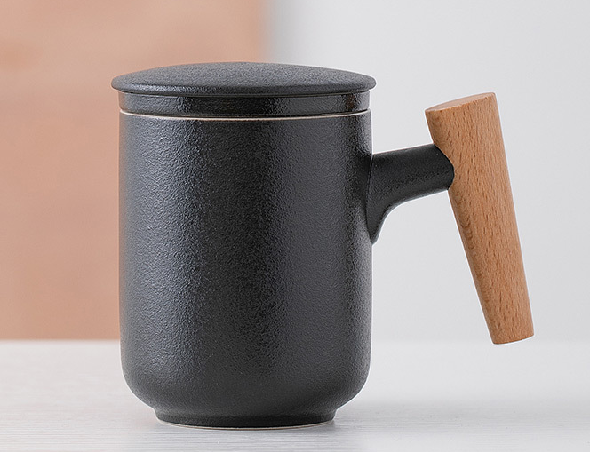 Ceramic Brewing Cup (with lid and ergonomic wood handle)