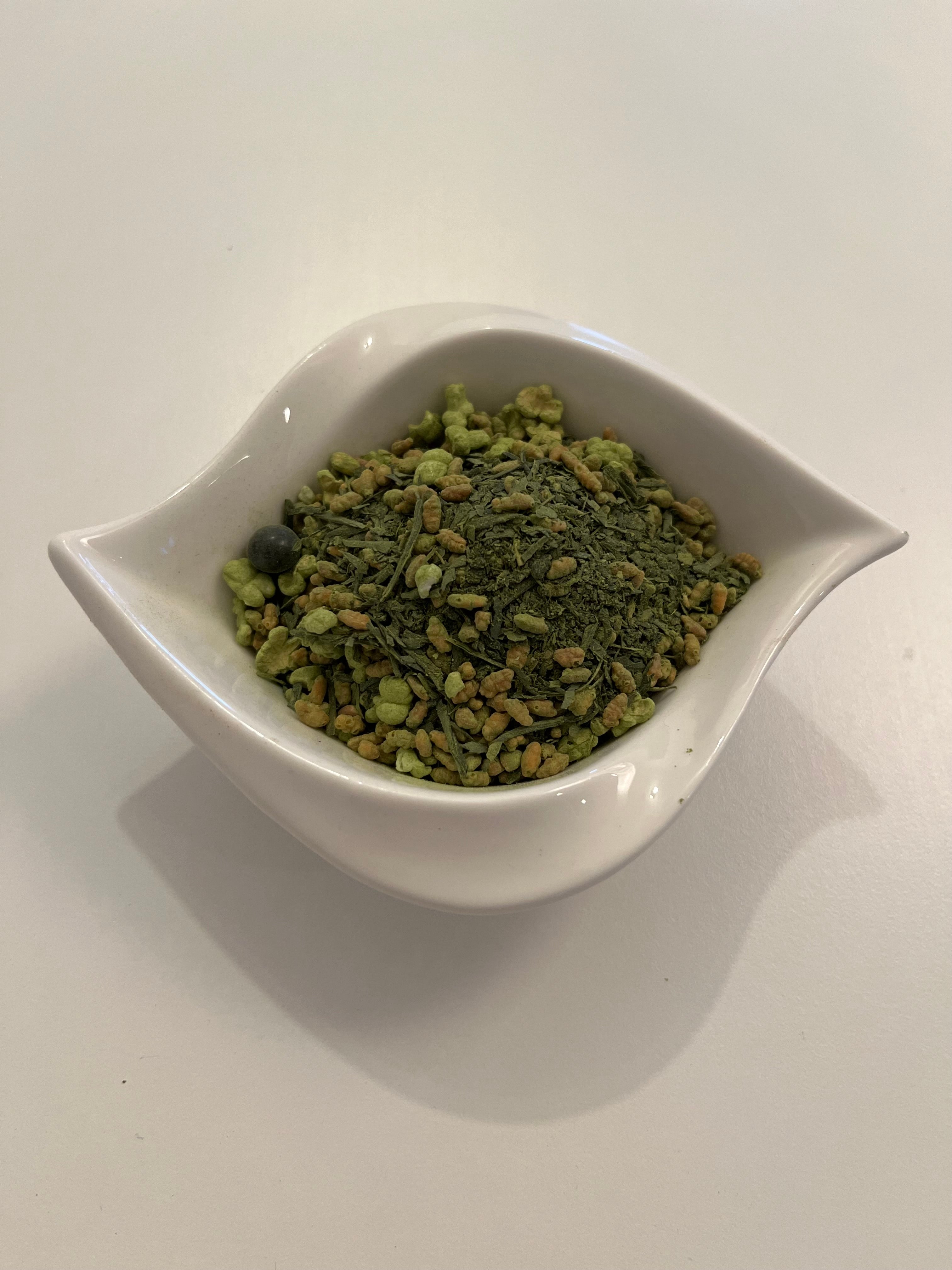 Genmaicha with beans and matcha. Origin Japan.