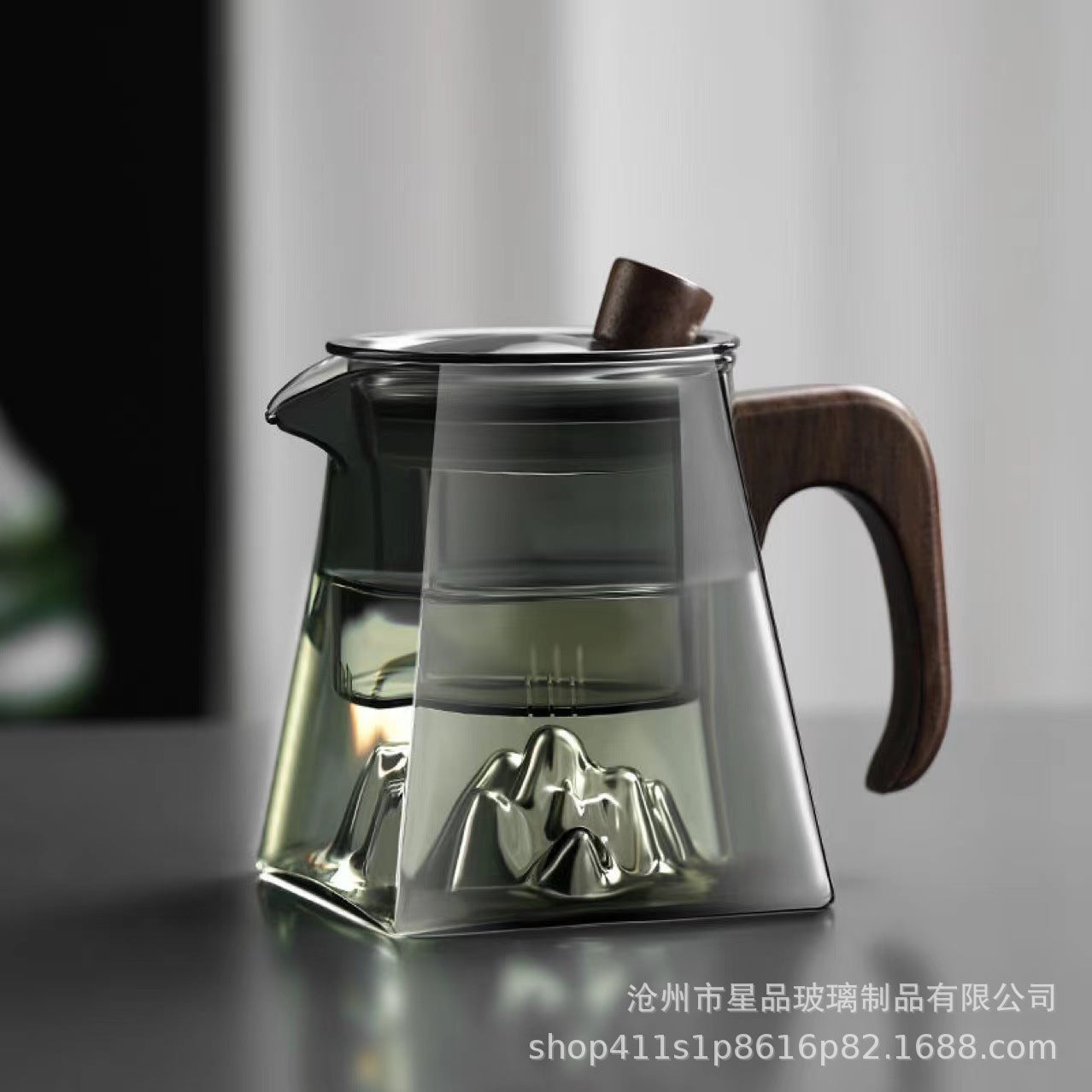 Glass Brewing Teapot with Mountain View